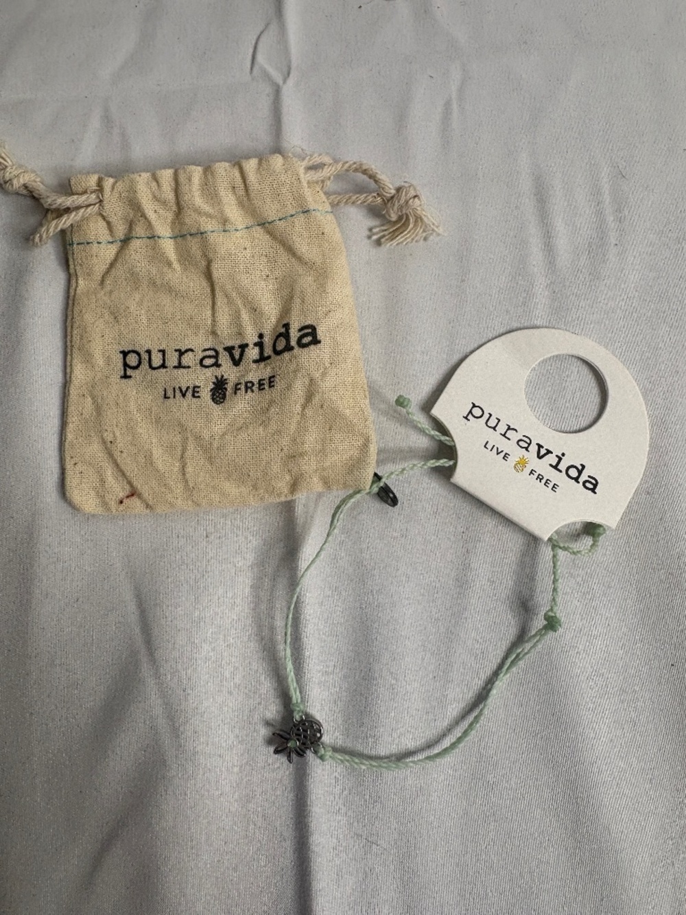 NWT Puravida Bracelets Silver Pineapple Charm Seafoam Women’s Rope Bracelet Bag